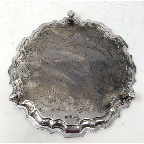 441 - An 18th century style silver salver, with a presentation inscription, London 1932, 23 ozt