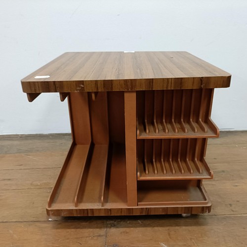 1283 - A record table, 45 cm wide