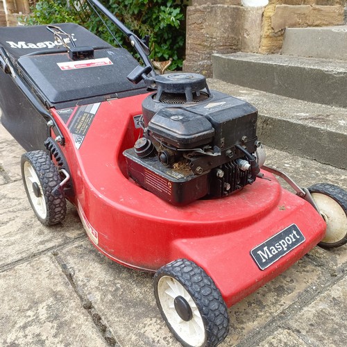 1390 - A Briggs and Stratton petrol lawnmower