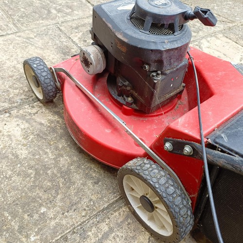 1390 - A Briggs and Stratton petrol lawnmower