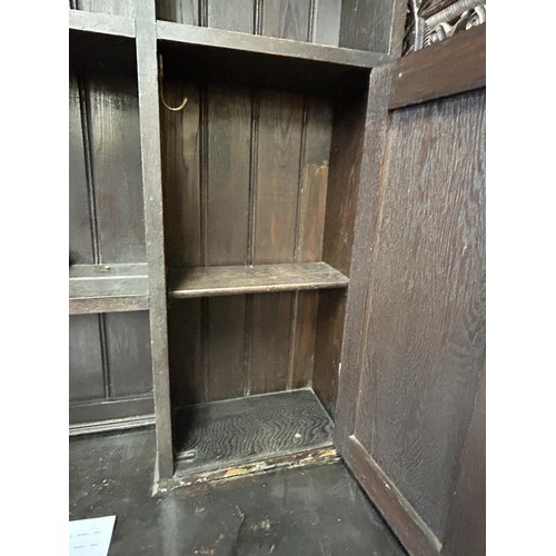 1336 - An oak dresser, 154 cm wide