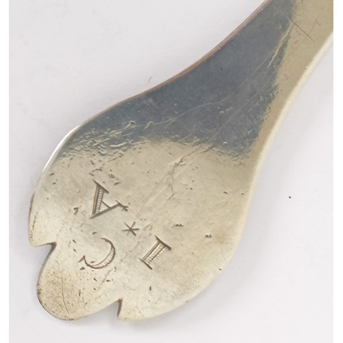 49 - A Charles II silver trefid spoon, initialled, Lawrence Coles, London 1684, 1.3 ozt, 19 cm