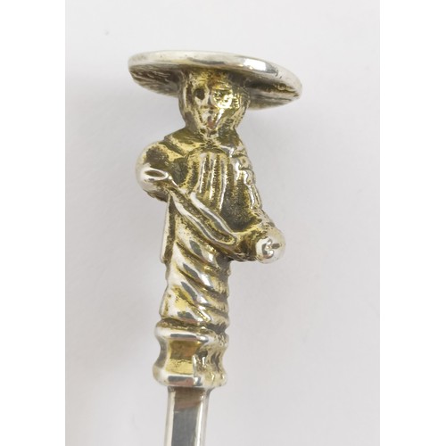 51 - A 17th century West Country silver Apostle spoon, initialled and dated 1668, Taunton area, casting p... 