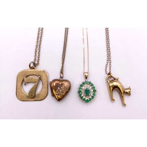 824 - A 9ct gold pendant in the form of a cat, 1.6 g, and assorted jewellery