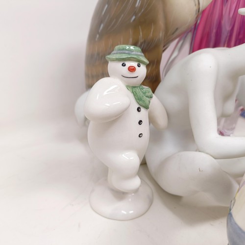 1101 - A Royal Copenhagen owl, 23 cm high, Royal Doulton Snowman figures, and assorted other ceramics (box)