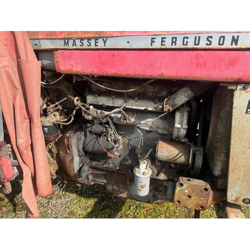 61 - A Massey-Ferguson 165 tractor, we understand this has a water pump issue, no documents