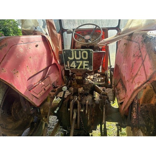 61 - A Massey-Ferguson 165 tractor, we understand this has a water pump issue, no documents