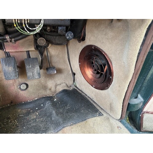 95 - 1952 Bristol 401<br />Registration number XS 8401<br />Chassis number 401/1040<br />Engine number 85...