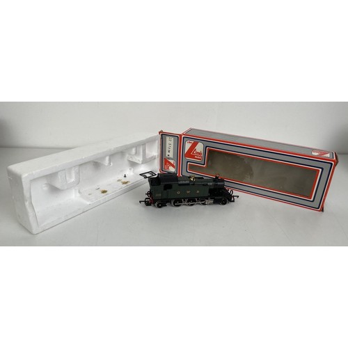 6 - A Lima OO gauge 2-6-2 locomotive, No 205111MW6, a Mainline Railway 0-6-0 locomotive No 37054, a Horn... 