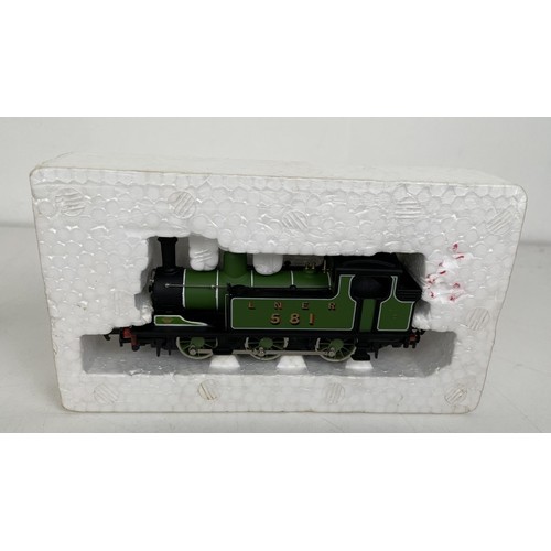 6 - A Lima OO gauge 2-6-2 locomotive, No 205111MW6, a Mainline Railway 0-6-0 locomotive No 37054, a Horn... 