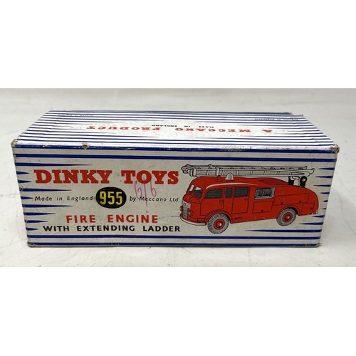 26 - A Dinky Supertoys No 660 Tank Transporter, boxed and a Dinky Supertoys box only for No 955