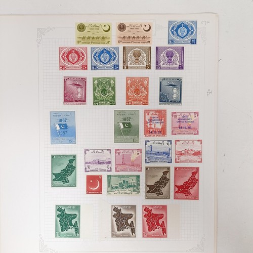 225 - Pakistan- 1947-1950s fine unused collection on album leaves with 1947 set to 15r, Service set to 10r... 