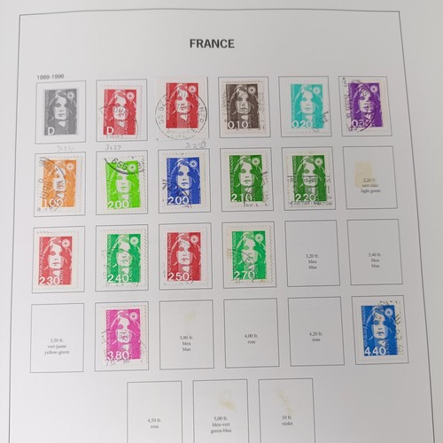 227 - A collection of France stamps, in four albums (4)