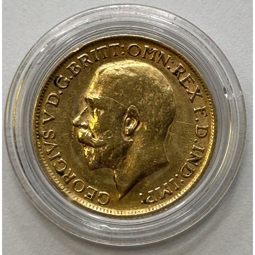 129 - A George V sovereign, 1913