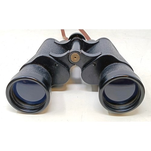 250 - A Coldstream Guards brass bed plaque, 23969434 Barker C, a pair of Zenith 7 x 50 binoculars, cased, ... 