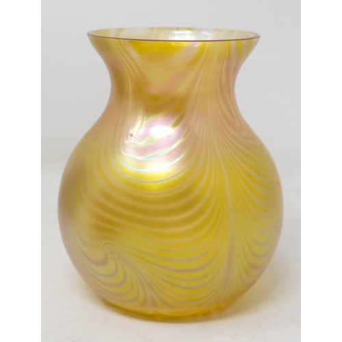 657 - A Lanmar glass vase, 14 cm high, boxed, and two other studio glass vases (3)