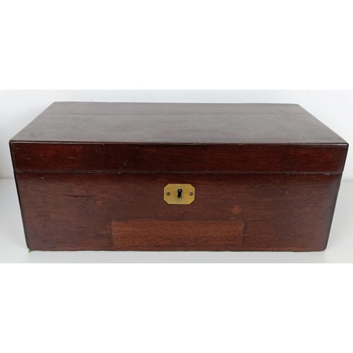 570 - A mahogany box, and assorted other boxes (qty)