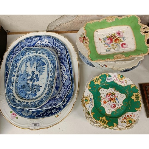 573 - A cabinet plate, decorated flowers, 23 cm wide, a Chinese blue and white plate, and assorted other c... 