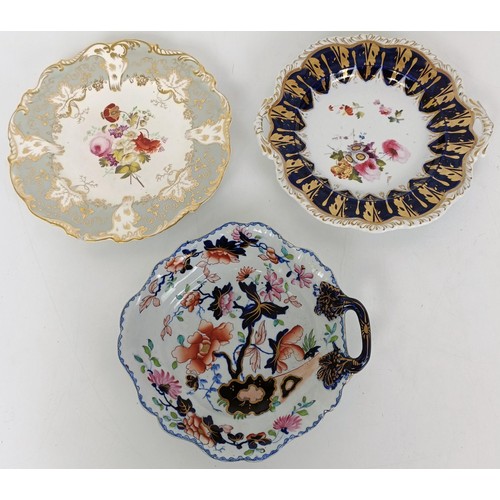 575 - A cabinet plate, decorated flowers, 23 cm diameter, and assorted other plates (qty)