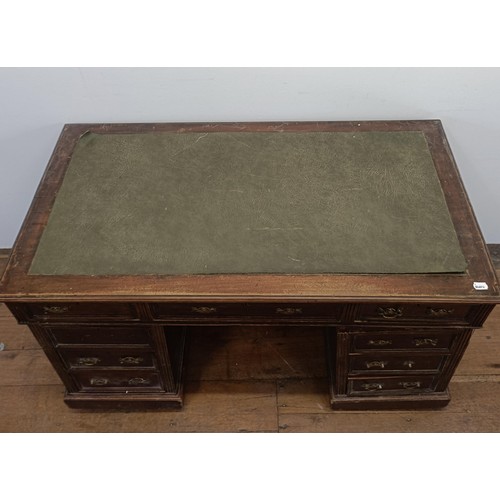 912 - A Victorian mahogany pedestal desk, of nine drawer configuration, 123 cm wide