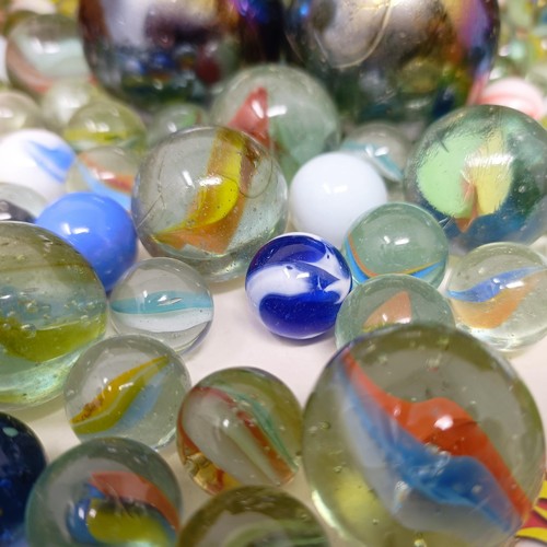 666 - Assorted marbles