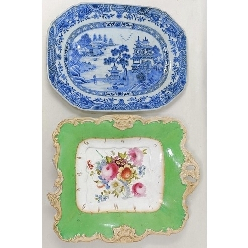 573 - A cabinet plate, decorated flowers, 23 cm wide, a Chinese blue and white plate, and assorted other c... 