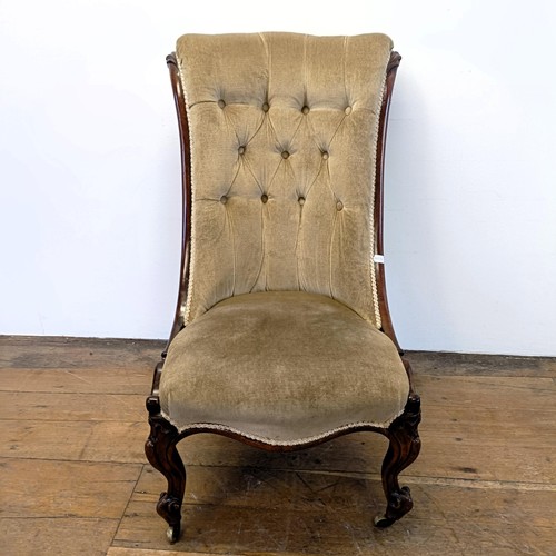 959 - A 19th century mahogany framed nursing chair