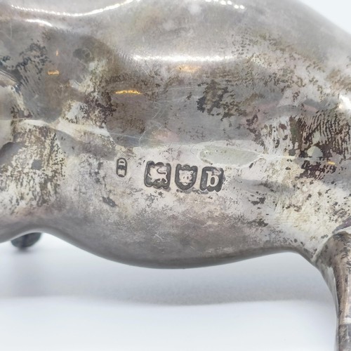 704 - A late Victorian silver cow creamer, London 1897, 6.7 ozt