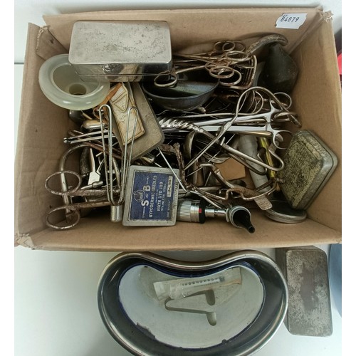 864 - Assorted surgical and medical instruments (box)