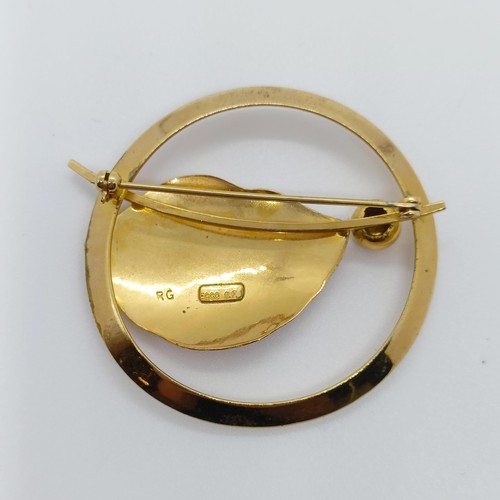 746 - A rolled gold bangle, and assorted other jewellery