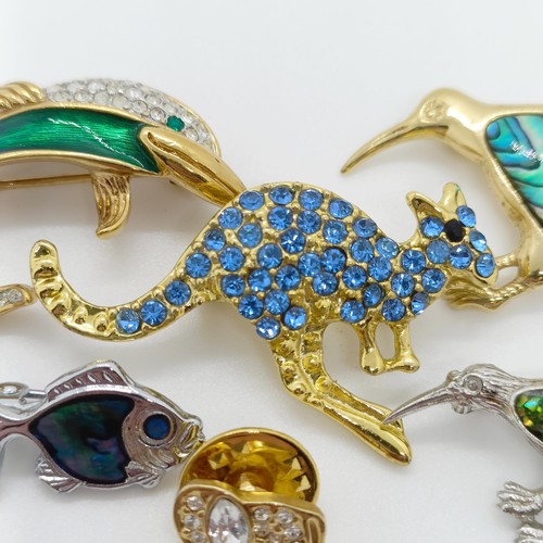 796 - A gilt metal brooch, in the form of a goose, and five other animal form brooches (6)