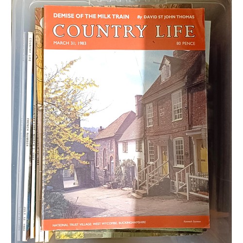 607 - A large collection of Country Life magazines (qty)