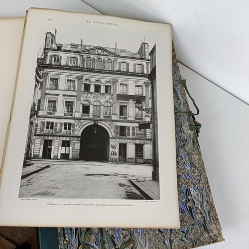 614 - Les Vieux Hotels de Paris, 5 vols., (box)