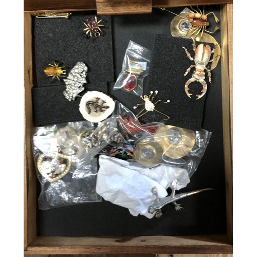 843 - An oak ten drawer chest, and assorted costume jewellery