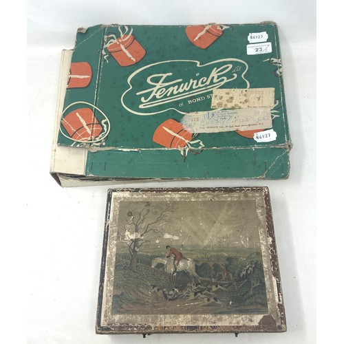 23 - A set of vintage jigsaws, and a set of child's blocks, decorated hunting scenes