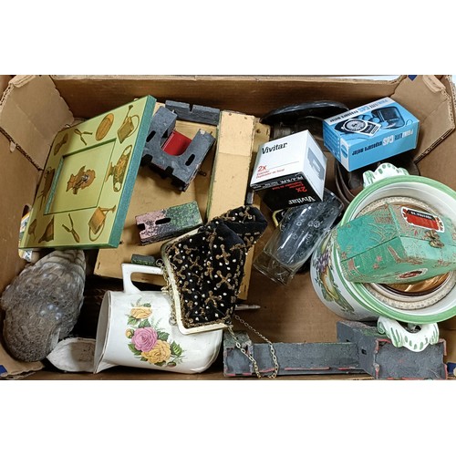 637 - Assorted ceramics and other items (4 boxes)