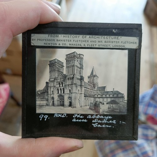 905 - Assorted late 19th/early 20th century glass slides, and other items (box)