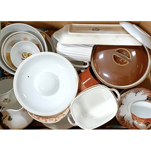 689 - A silver backed mirror, assorted ceramics and other items (qty)