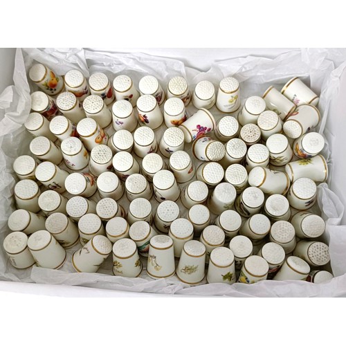 692 - A large collection of 186 thimbles, mostly Royal Worcester