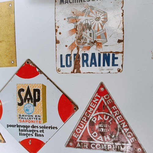 22 - An enamel sign, Ici Machine A Traire Alfa-Laval, 29 cm wide, and four other signs (box) Provenance: ... 