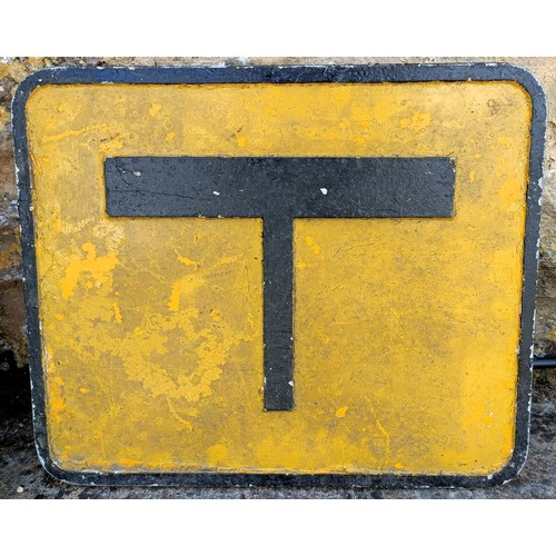 269 - A T junction sign 39 x 46 cm, a Shell/BP Agency sign and other signs (5)