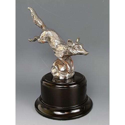 387 - A running fox mascot, designed by A Renevey, by A E Lejeune, 1920s, on a modern base, 16 cm high Pro... 