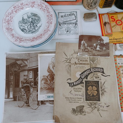 440 - A good group of assorted bicycle related items and ephemera, including pottery plates (box) Provenan... 