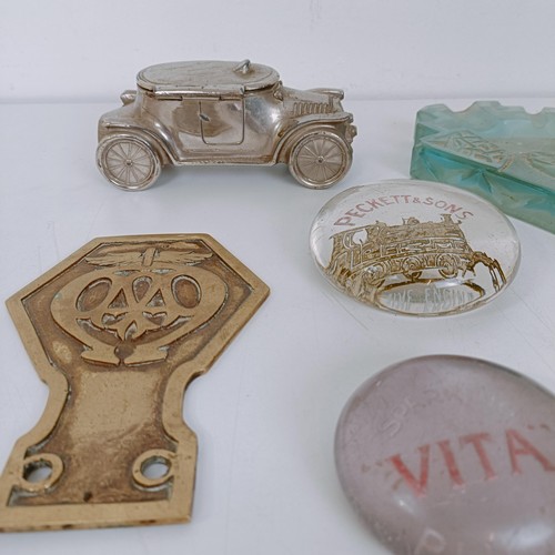 442 - An inkwell, in the form of an armoured type car, an AA badge and other items (box) Provenance: From ... 