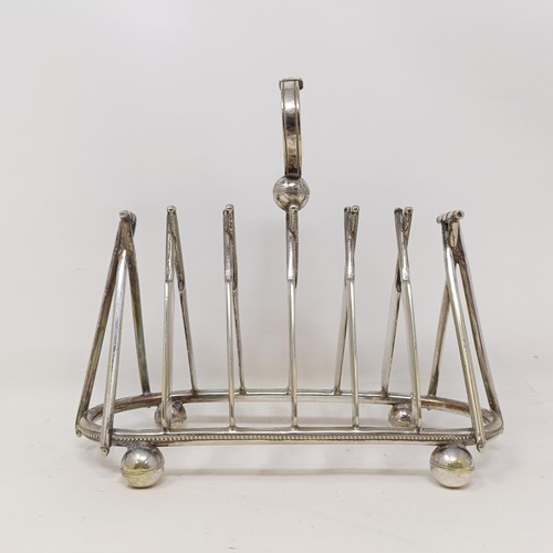 707 - A late Victorian silver plated novelty toast rack, the divisions in the form of cricket bats, 18 cm ... 