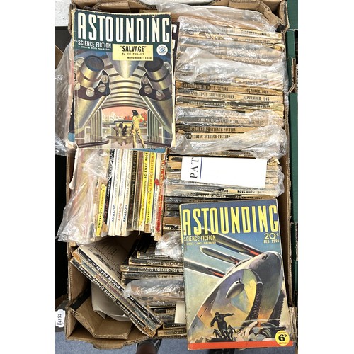 749 - Assorted 1940s and 1950s vintage Astounding Science Fiction and Analogue paperbacks (box) Provenance... 