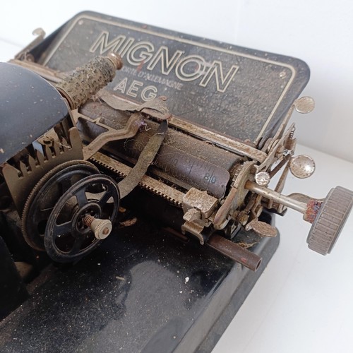 803 - A Mignon AEG adding machine