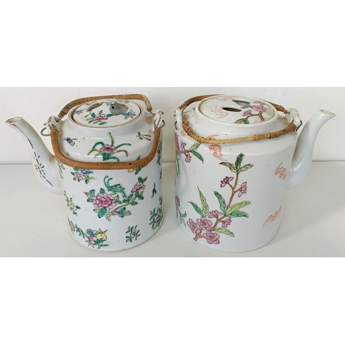 867 - A Chinese teapot, assorted Royal Worcester Evesham dinnerware, a part tea set and other ceramics (4 ... 