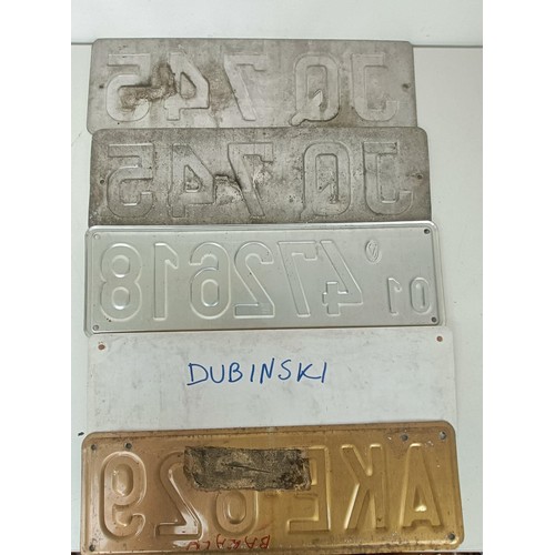 238 - A group of assorted car number plates, rally plaques, badges and other items (box)