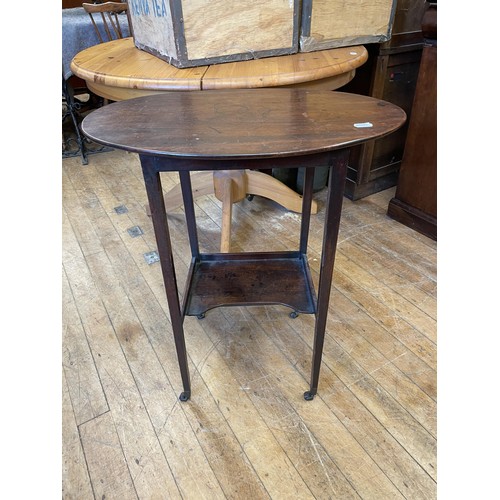 1024 - An oak bureau, 70 cm wide, a pair of armchairs, a pair of kitchen chairs, a stool, and two tables (8... 